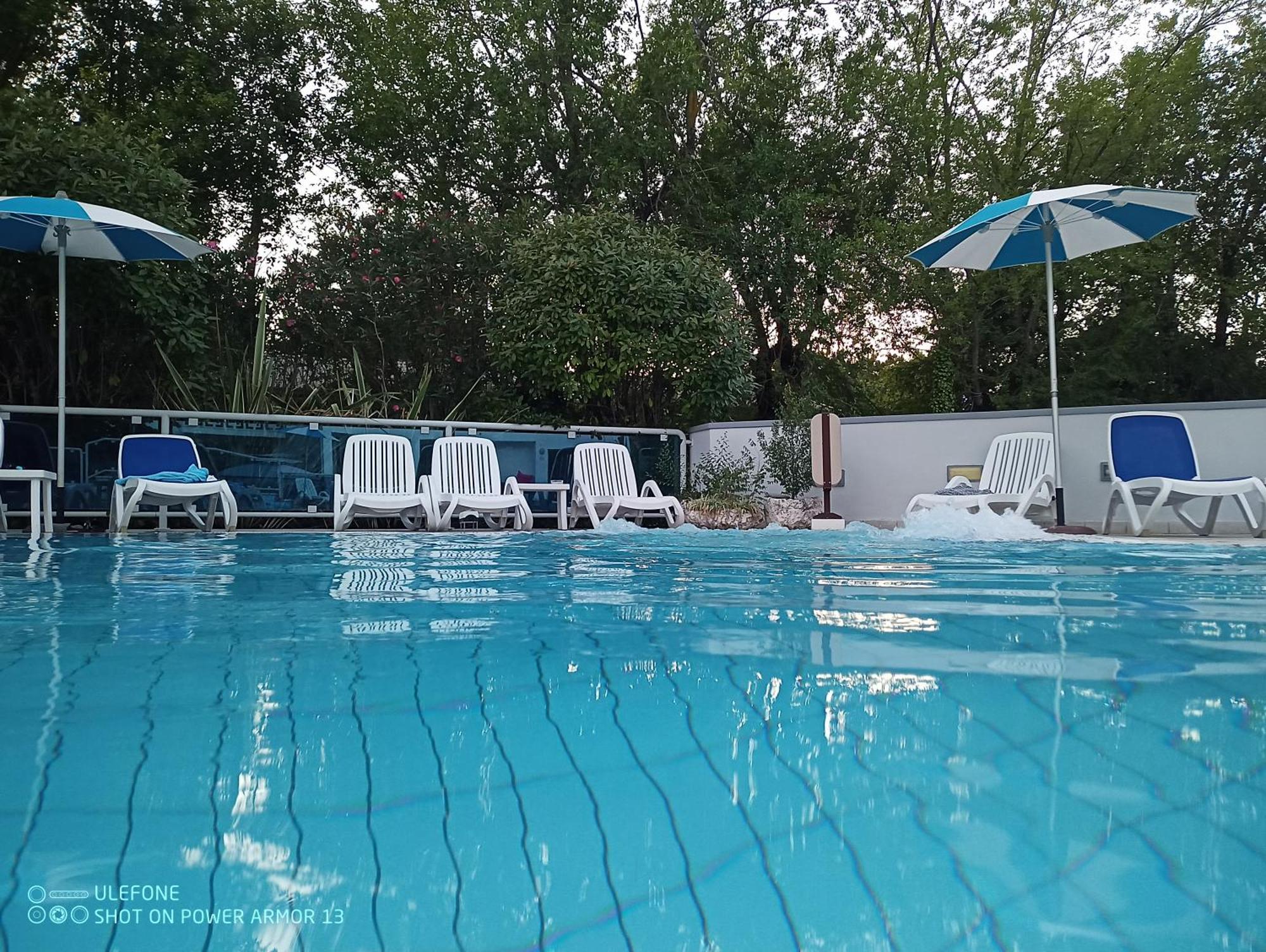 Hotel Firenze Bibione Bagian luar foto