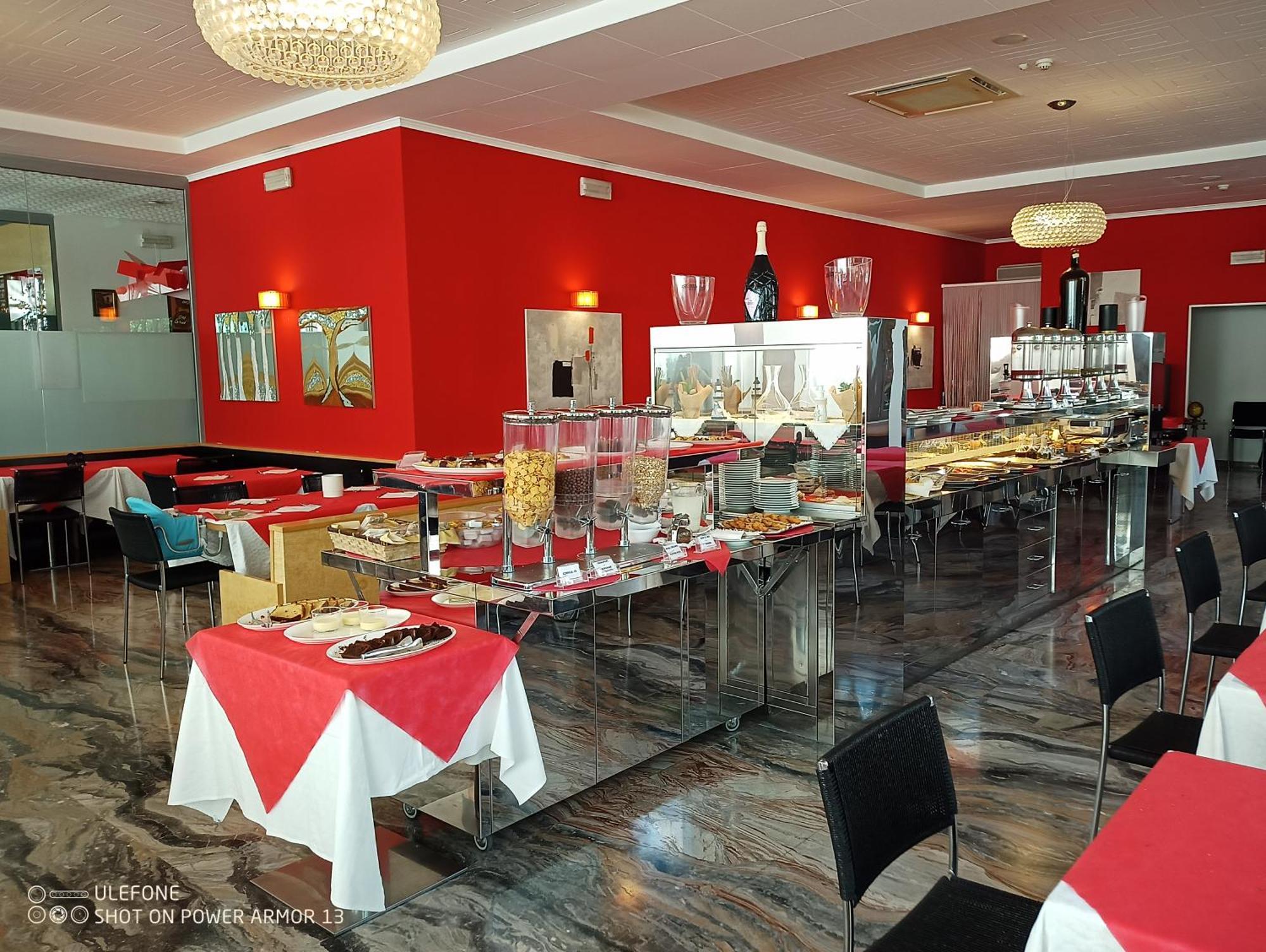 Hotel Firenze Bibione Bagian luar foto