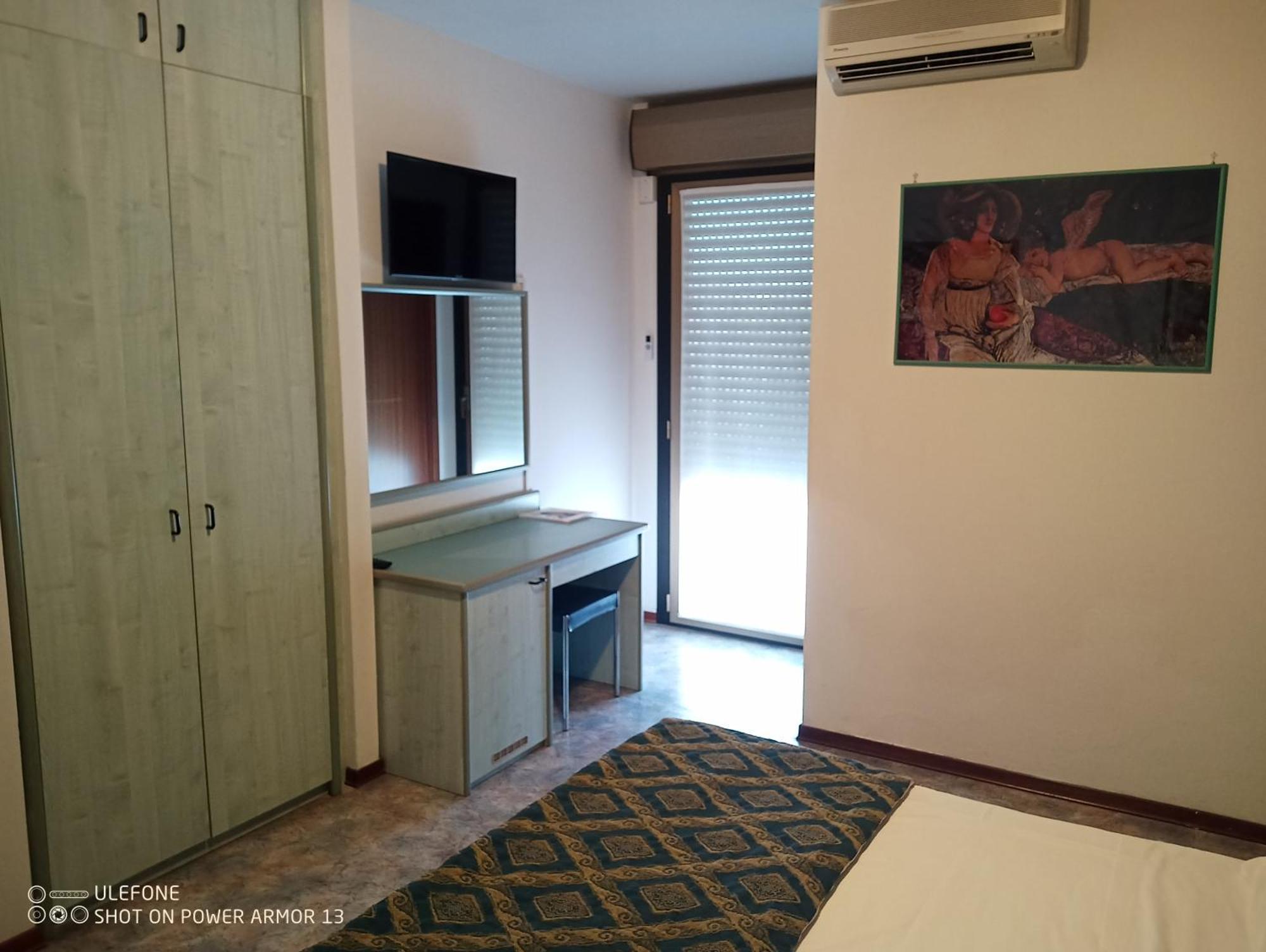 Hotel Firenze Bibione Bagian luar foto