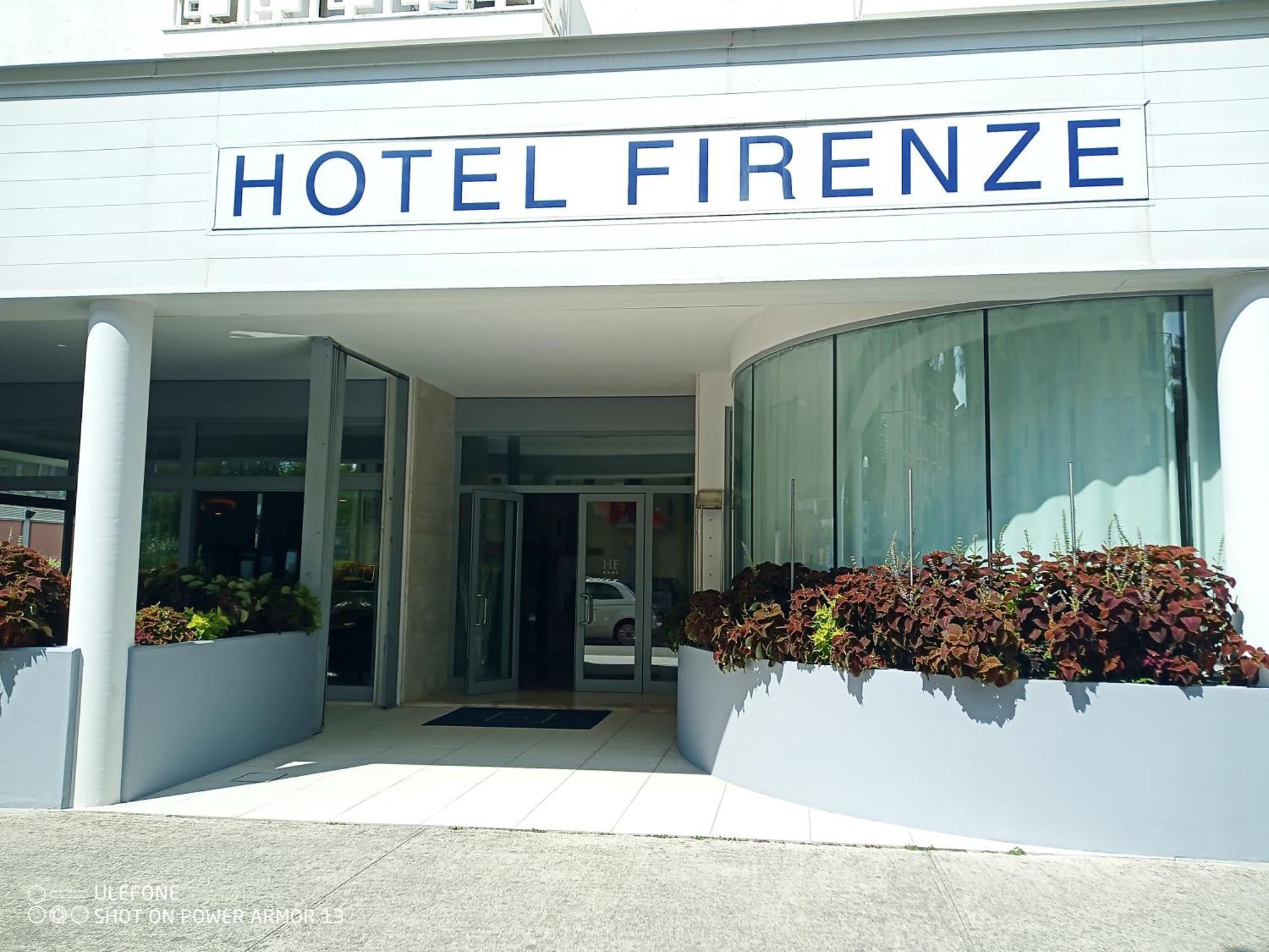 Hotel Firenze Bibione Bagian luar foto