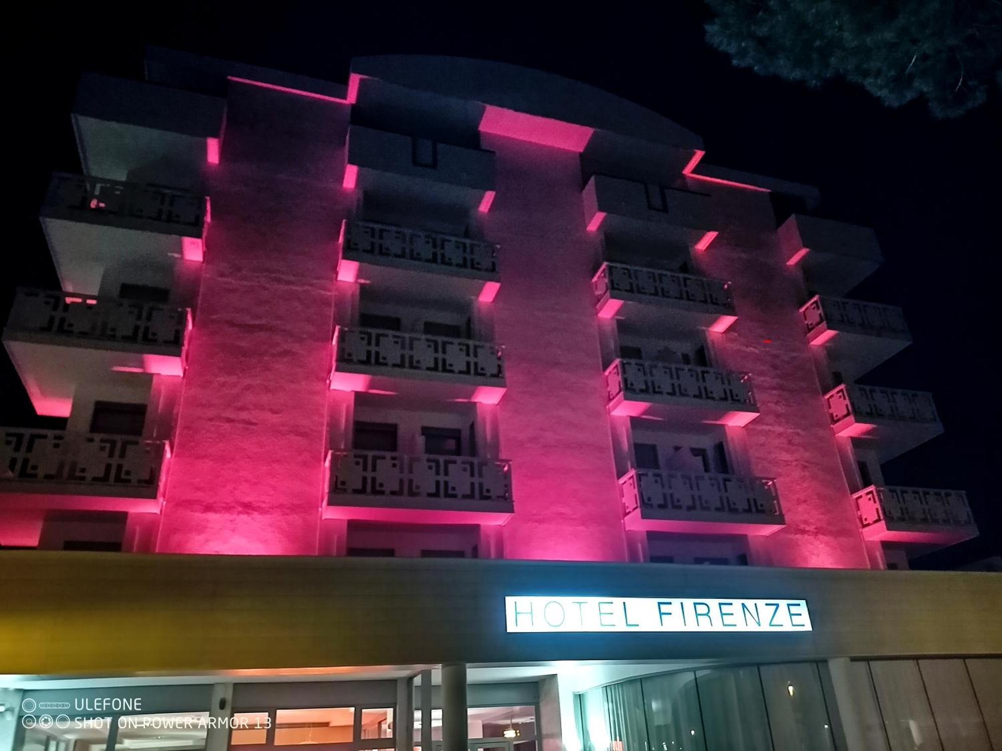 Hotel Firenze Bibione Bagian luar foto